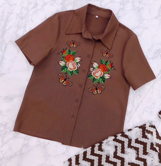 Maria Diamond Mon Meena Set เซ็ต 3 ชิ้น เสื้อครอปสายเดี่ยวปรับระดับได้+กระโปรงสั้น ใส่ซิปหลัง+ เสื้อเชิ้ตแขนสั้นกระดุมหน้าปัก - Image 3