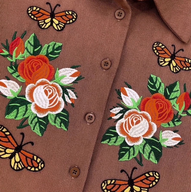 Maria Diamond Mon Meena Set เซ็ต 3 ชิ้น เสื้อครอปสายเดี่ยวปรับระดับได้+กระโปรงสั้น ใส่ซิปหลัง+ เสื้อเชิ้ตแขนสั้นกระดุมหน้าปัก - Image 4