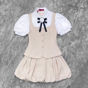 BELLITA ชุดเซ็ท2ชิ้น เสื้อ+กระโปรงทรงบอลลูน