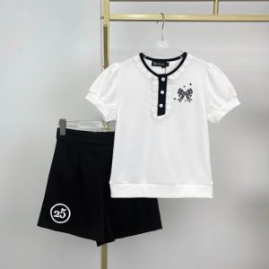 TWENTY FIVE เซ็ทเสื้อเกงขาสั้นผ้านุ่มนิ่ม พิมพ์ลายโบว์สวยฉ่ำ ใส่เที่ยว คาเฟ่