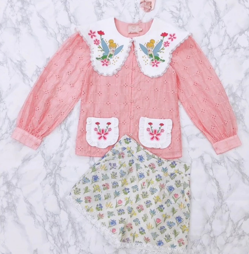 Maria Diamond สีชมพู Tinker Bell Set เซ็ต 2 ชิ้น เสื้อเชิ้ตคอตตอนปักฉลุ ปกปัก แขนยาวกระดุม + กางเกงขาสั้นมีกระเป๋า มีซับใน - Image 2